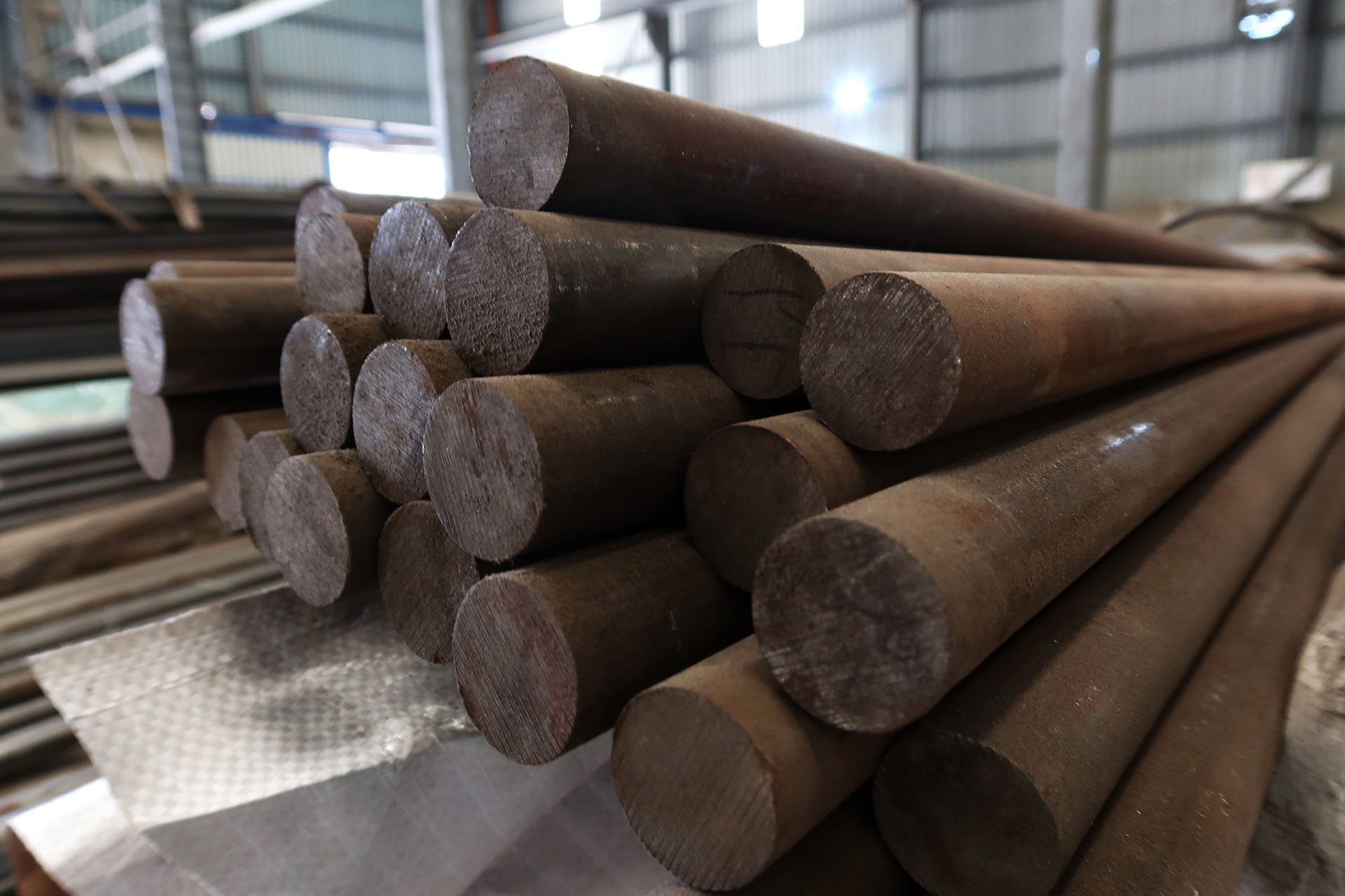 Hot Drawn Round Bars
